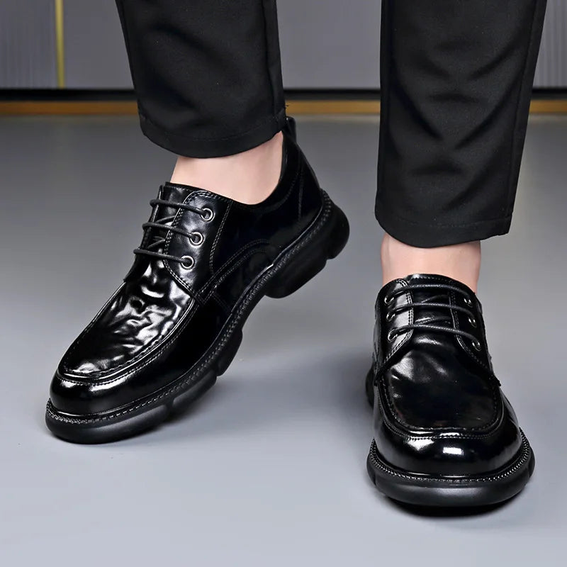 Summer Hallow Cow Leather Shoes for Men Fashion Casual Black New Designer Dress Shoes Male Lace Breathable Platform Shoes Man