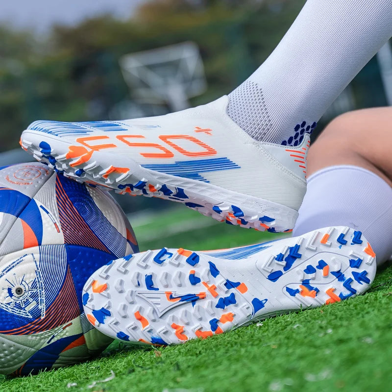 New Men Soccer Shoes Indoor Cleats Sport Futsal Training Match Grass Ultralight Sport Comfortable Adult Non-Slip Football Boots