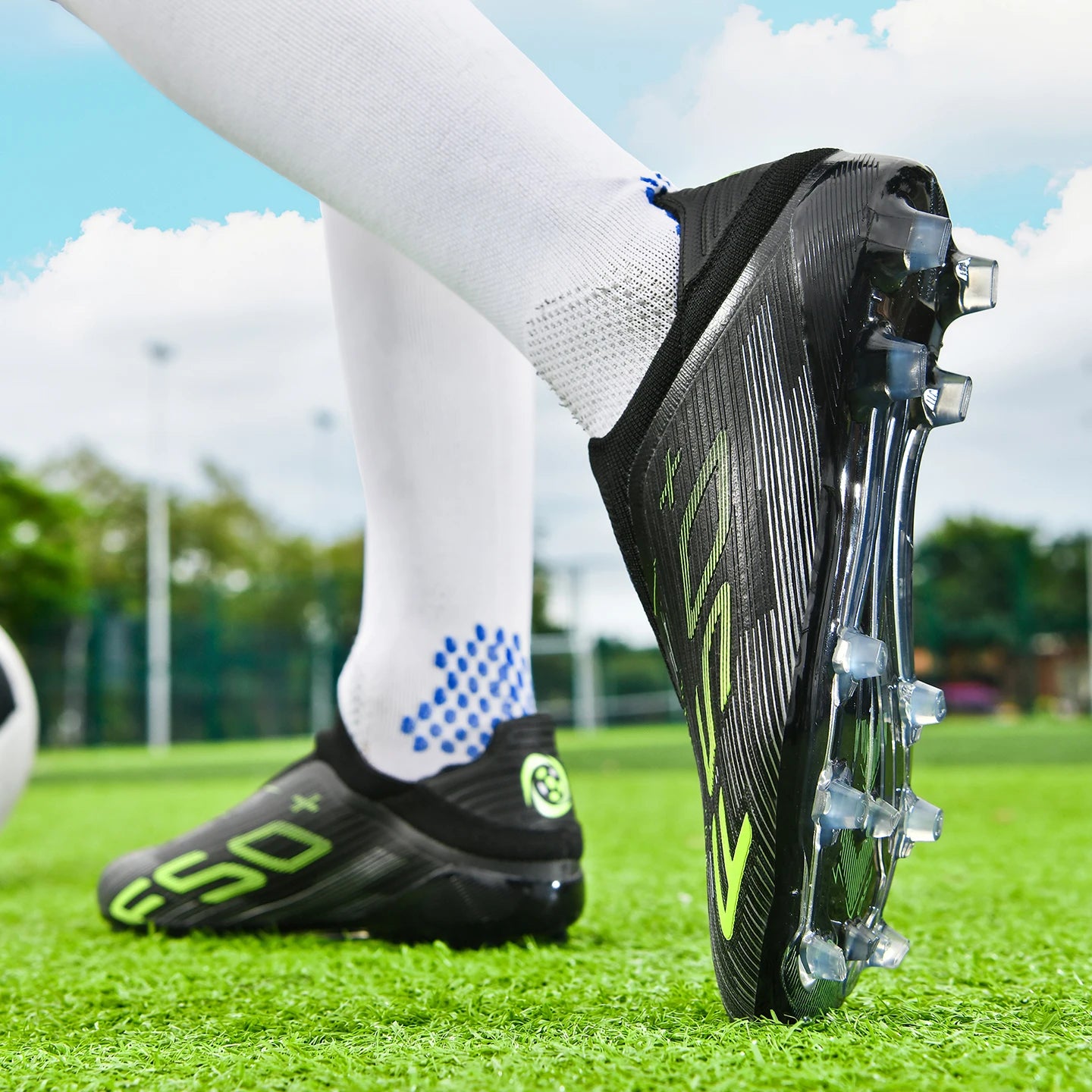 T36 No-lace Mens Soccer Shoes Boys F50 TF/FG Training Football Sneakers for Youth Turf Soccer Cleats Chuteira Campo 35-45