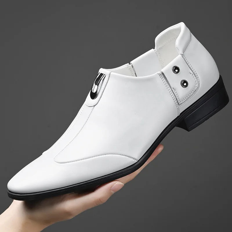 Patent Leather Casual Business Shoes for Men Solid Color Fashion Leather Shoes Male Spring Autumn New Designer Brogue Shoe Man