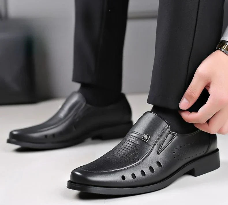 Hollow Breathable in Summer Round Toe Dress Shoes Man Soft Leather Casual Footwear 2025 Style Gentleman New Social Shoe for Men