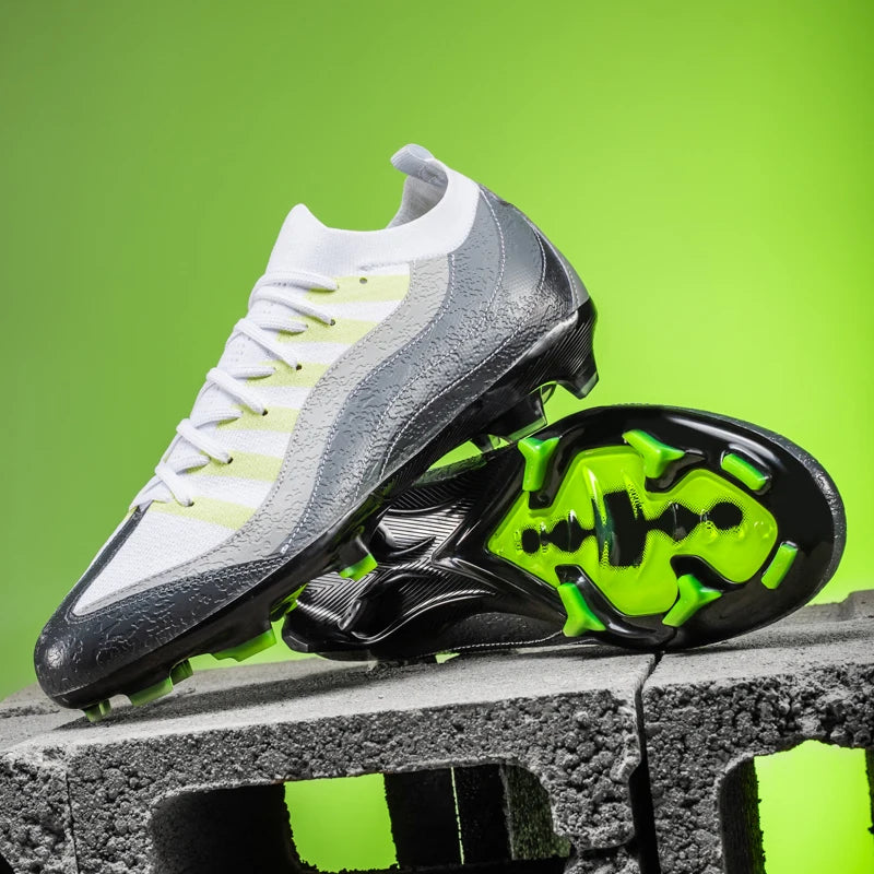 Men's Football Shoes High Quality Soccer Field Cleats Fast Football Tennis Boots Electroplated Sole Soccer Society Sneakers New