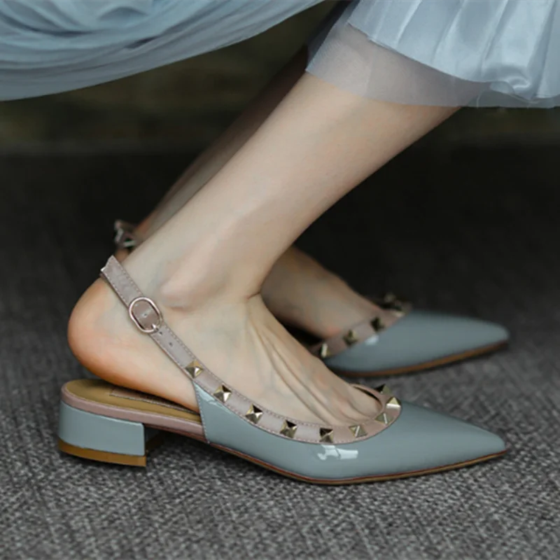 Women Real Leather Shiny Back Buckle Strap Fashionable Sandals European And American Style Trendy Shoes Closed Toe Gold Studs 42