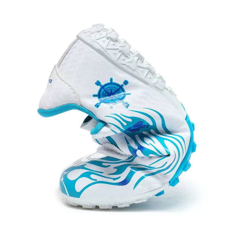 New Kids Low Top Soccer Shoes Boys Football Cleats Boys Lightweight Training Boots Youth Breathable Comfortable Football Sneaker
