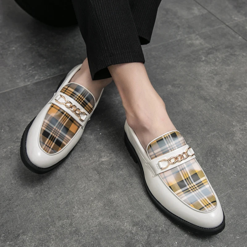New High Quality Italian Shoe for Men Loafers Casual Men Shoes Luxury Leather Slip-on British Style Striped Soft Shoes Moccasins
