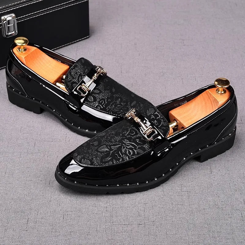Black Carved Luxury Men Pu Leather Shoes Fashion Male Metal Bucckle Bow Knot Deocr Increased Loafers Business Casual Shoes