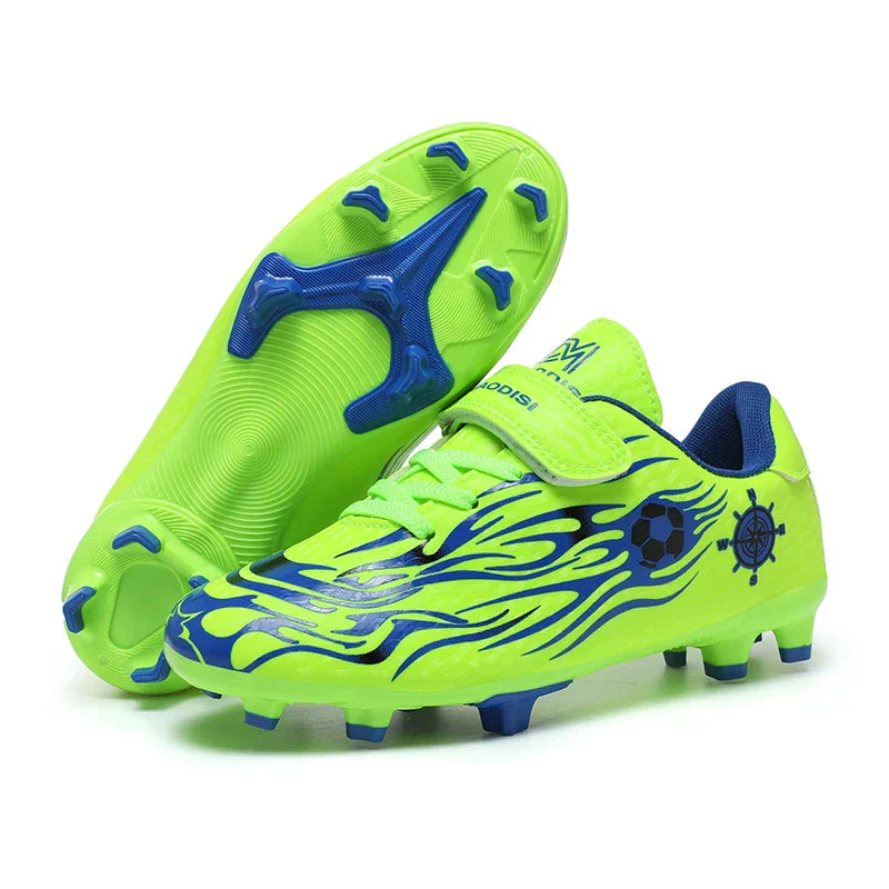 New Kids Low Top Soccer Shoes Boys Football Cleats Boys Lightweight Training Boots Youth Breathable Comfortable Football Sneaker