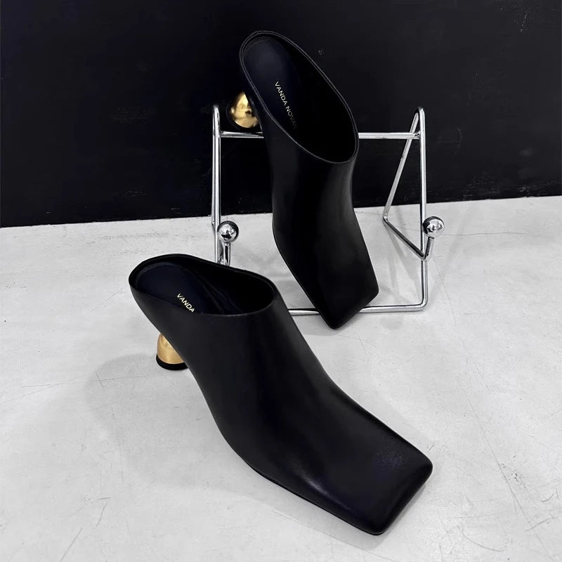 Retro Square Headed Wine Glasses and Slippers for Women in Summer 2025, New Style for Wearing Half Drag High Heels for Women