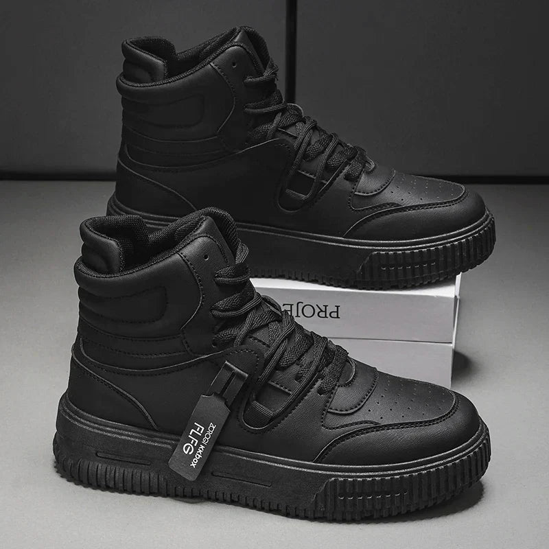 New Fashion Casual Sneakers High Top Skateboard Shoes Student Boots Men and Women Trend Wear Resistant Two-color Couples