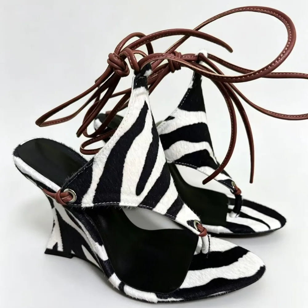 Print Wedge Heel Sandals Women's Lace-Up Flip Flops with Ankle Straps  Animal Pattern Footwear for Summer Parties & Street Style