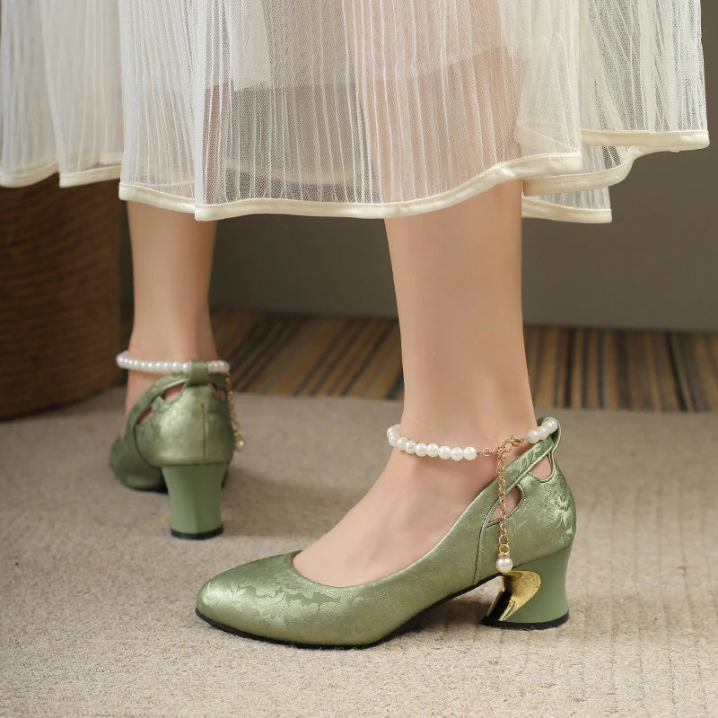 Retro Square Toe High Heels Women's Wedding Shoes New Chinese Style Single Shoes Block Heel Baotou Sandals