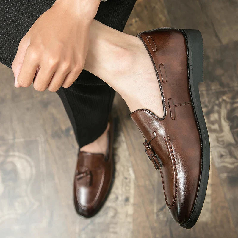 Size:38-46 American Academy Style Fringe Loafers for Men Men's Bottoms Casual Shoes Outdoor Fashion Blue Patent Leather Shoes