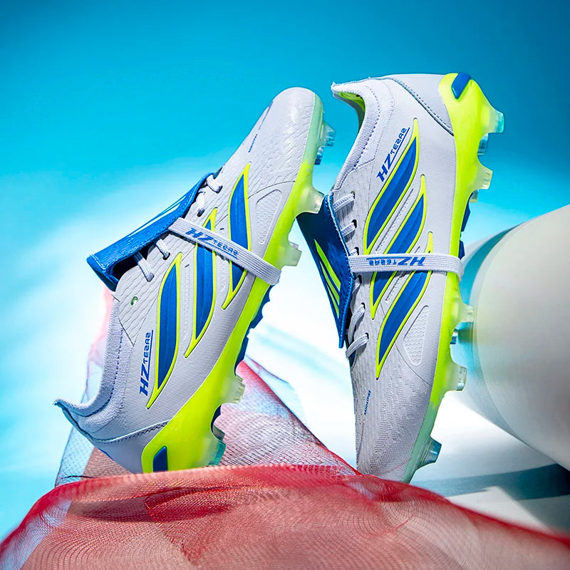 Anti Wear Men Football Cleats Breathable Fabric Upper Stable Cushion Sole Pitch Training Soccer Sneakers Outdoor Professional