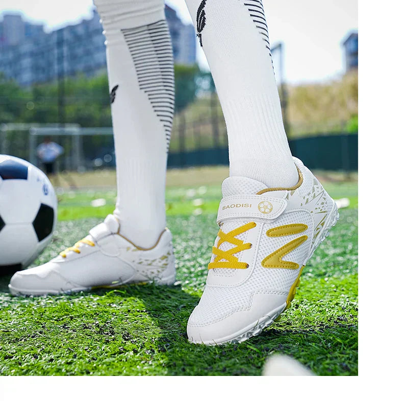 Kids Soccer Shoes FG/TF School Football Boots Boys Girls Cleats Grass Sneakers Child Outdoor Athletic Training Sports Footwear