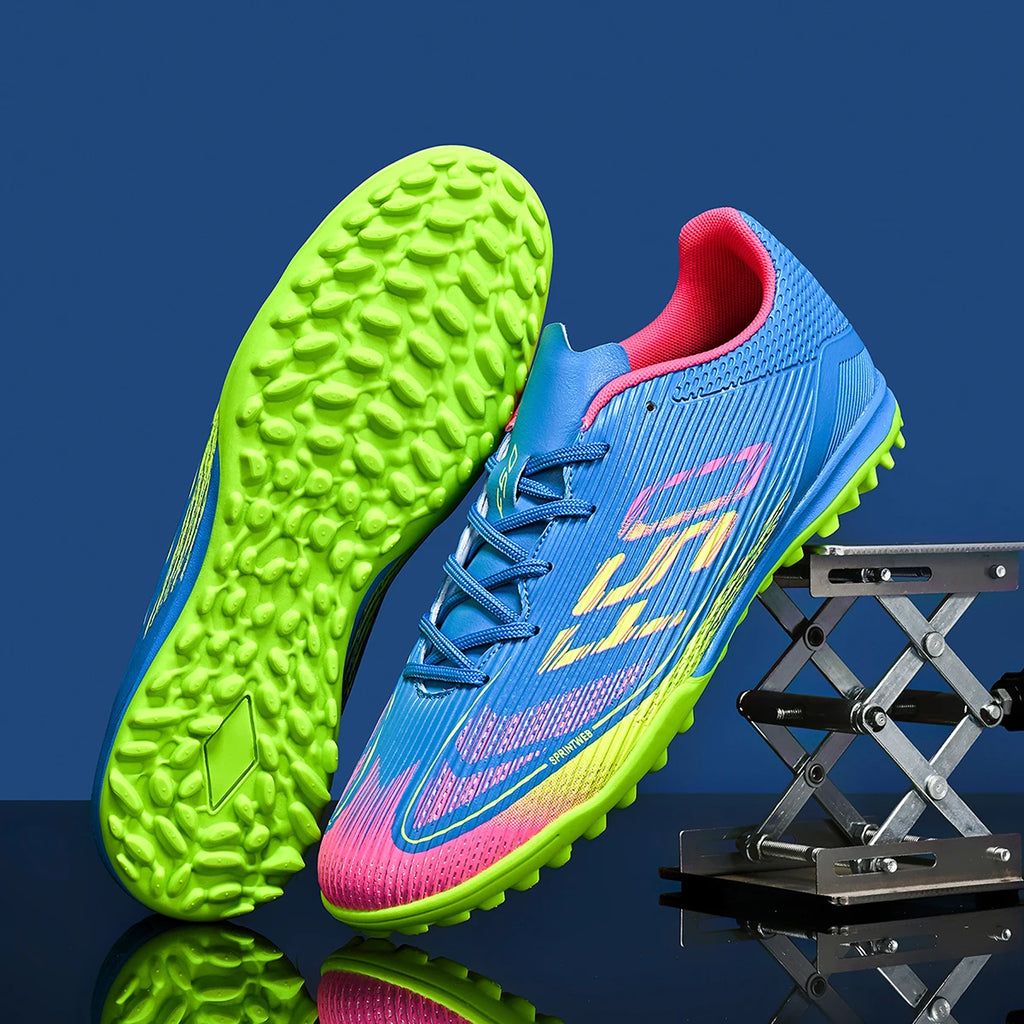 Professional men's soccer shoes TF broken nails provide super grip and anti slip, suitable for all seasons