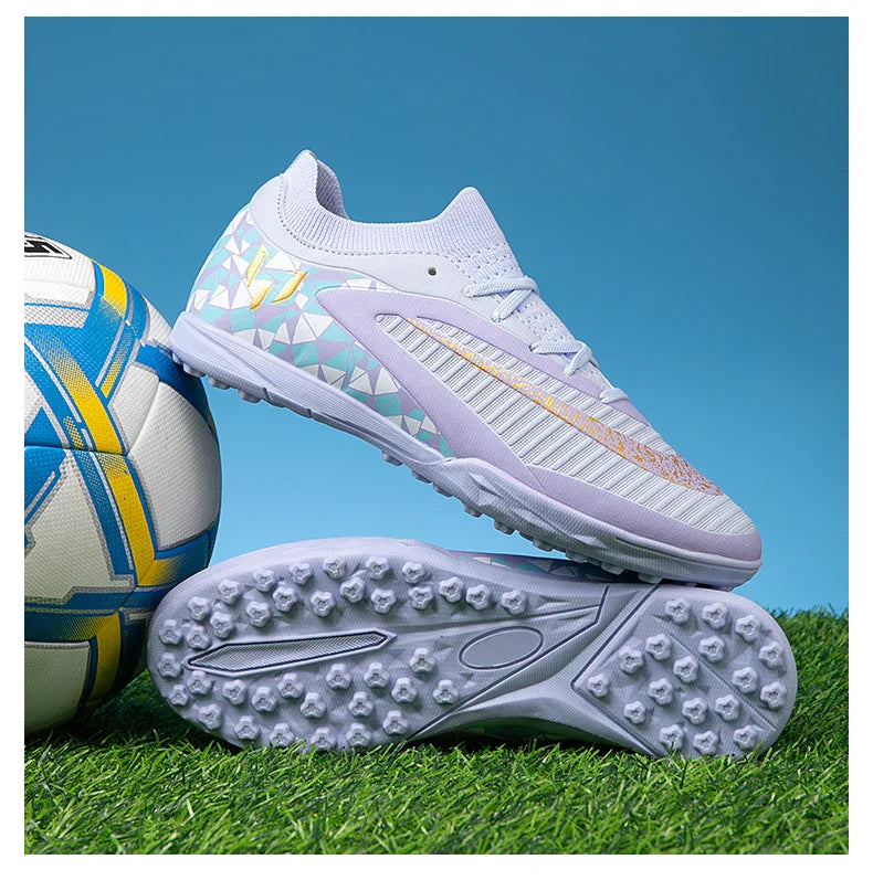 New Kid Match Boys Football Boots Sports Shoes Match Soccer Shoes Outdoor Sneakers Professional Non-Slip Comfortable Unisex