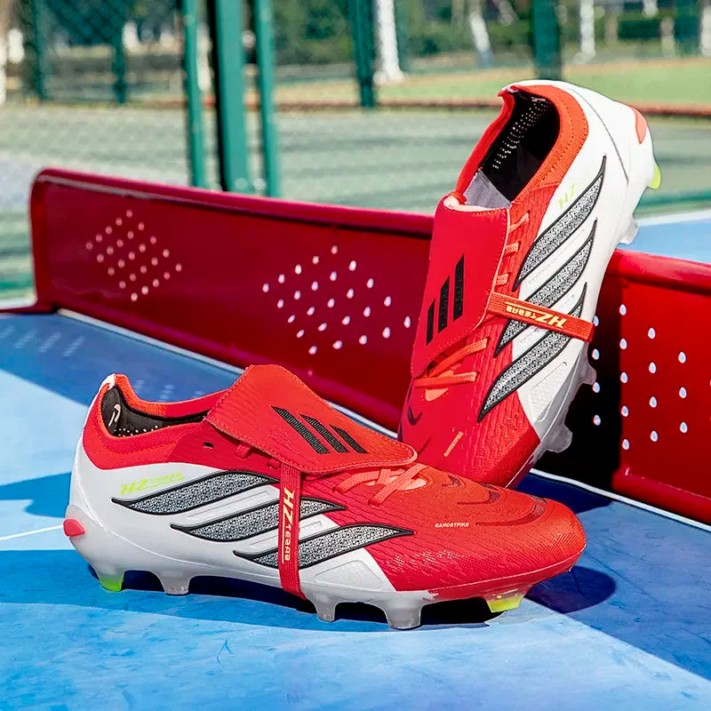 Anti Wear Men Football Cleats Breathable Fabric Upper Stable Cushion Sole Pitch Training Soccer Sneakers Outdoor Professional