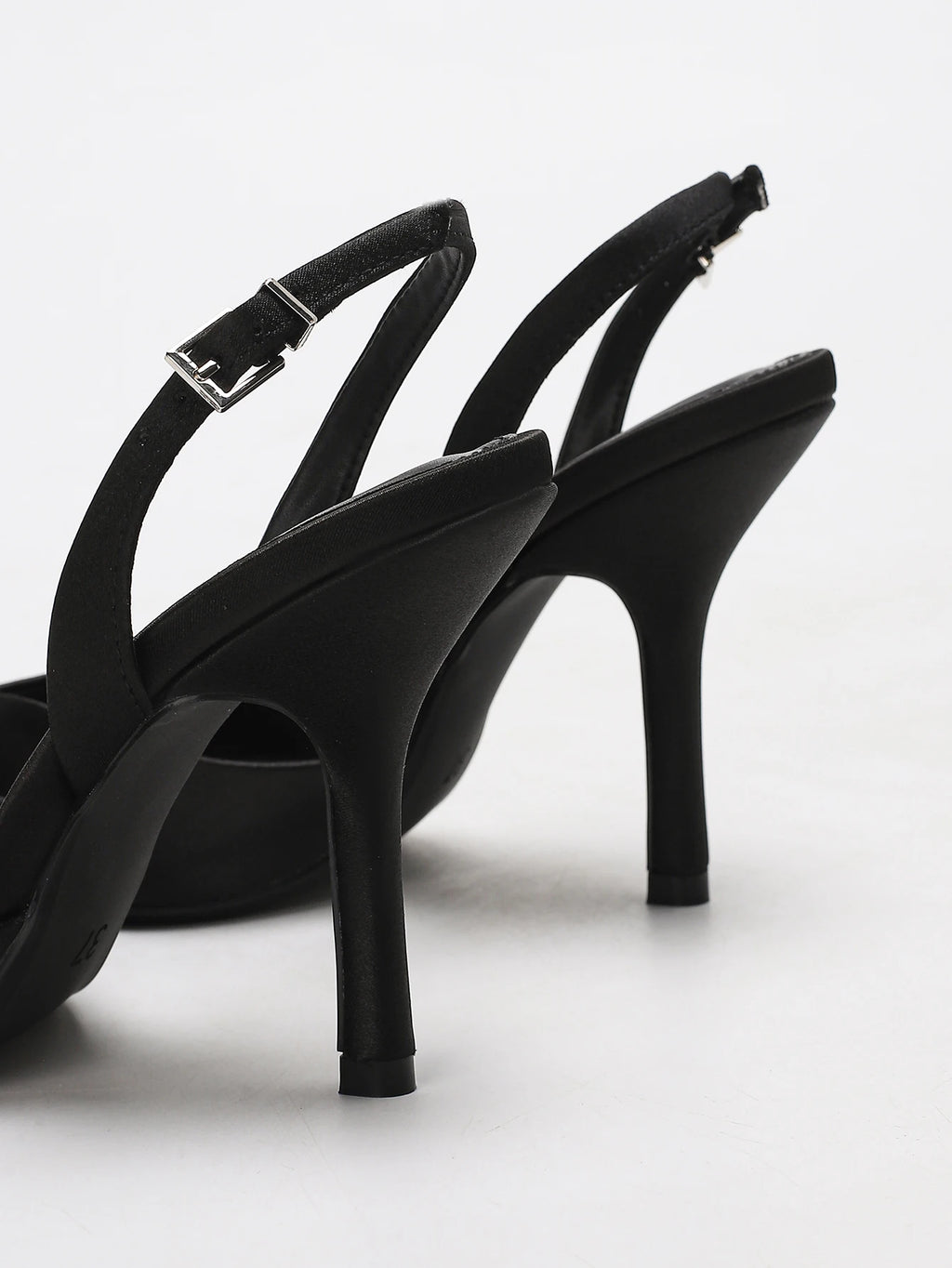 Women's Ivory Satin Pointed-Toe Slingback Heeled Sandals