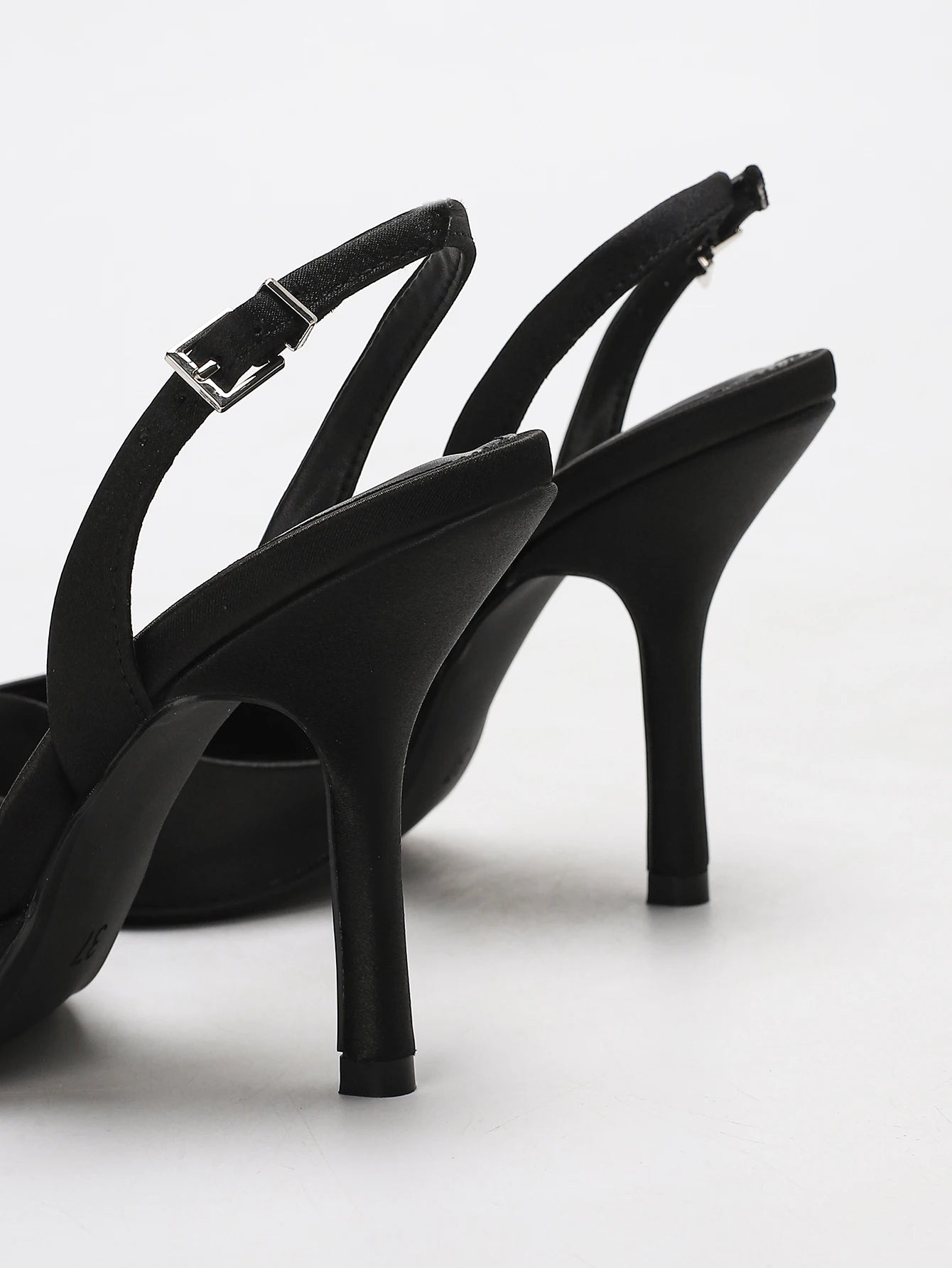 Women's Ivory Satin Pointed-Toe Slingback Heeled Sandals